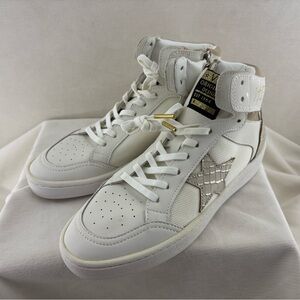 Vintage Havana Women’s Dream White and Gold Star Sneakers size 8.5